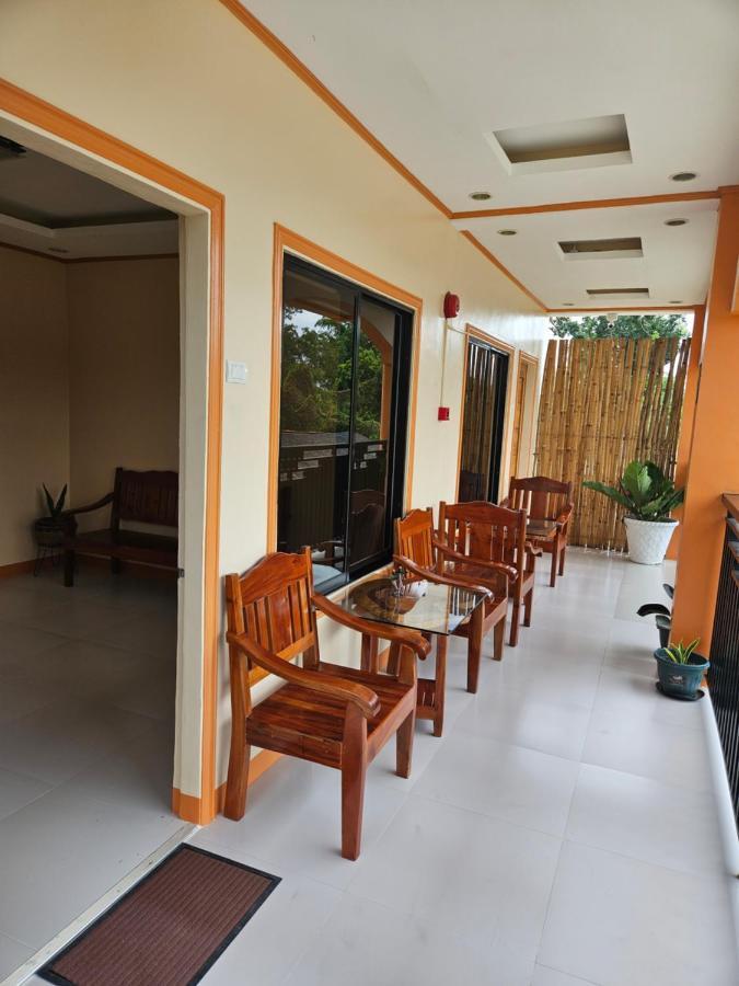 Hotel Moalboal Cay Extérieur photo