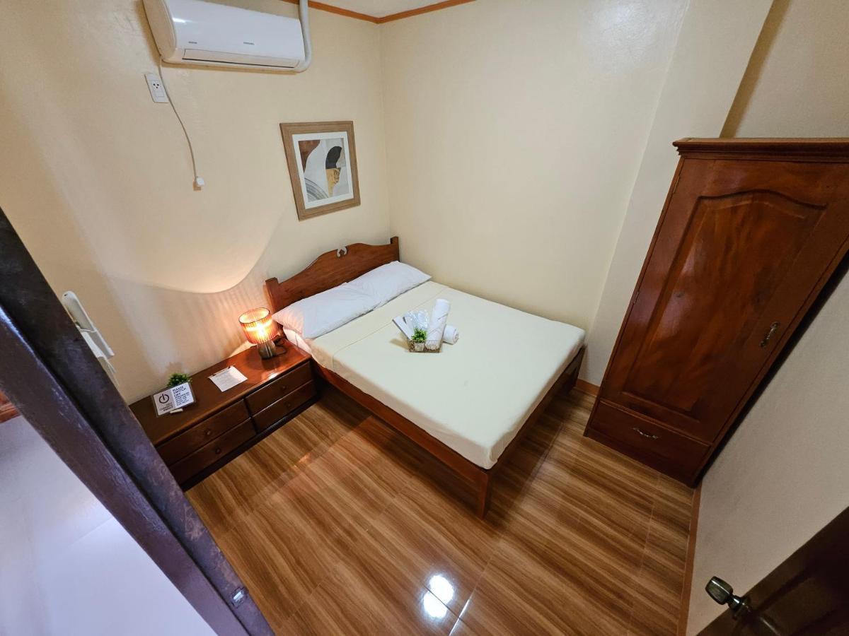 Hotel Moalboal Cay Extérieur photo